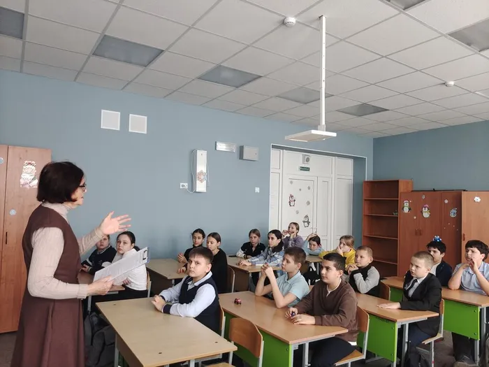 Солдатом быть